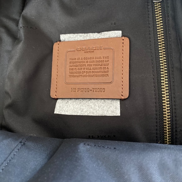Authentic Coach main image 5